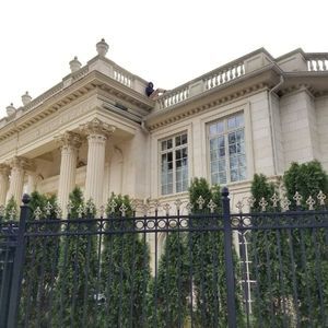 Meet your Posher, Guy